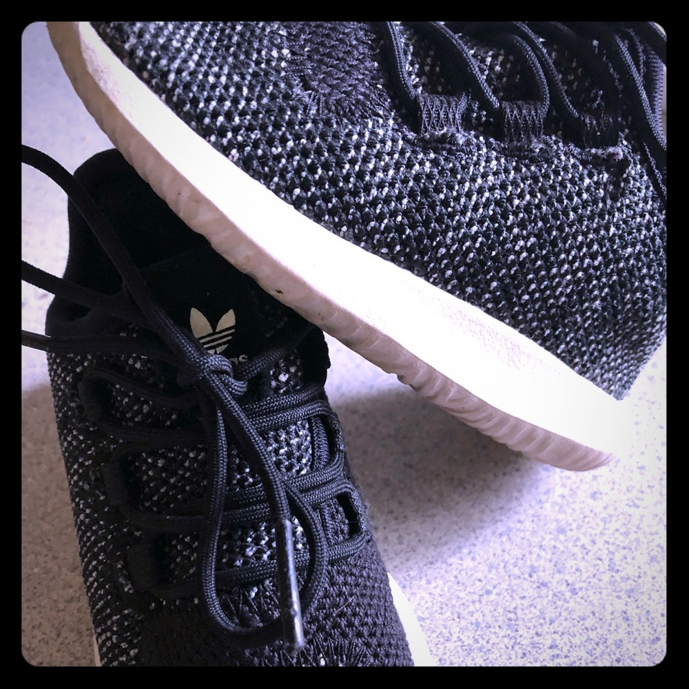 Toddler adidas sz 6